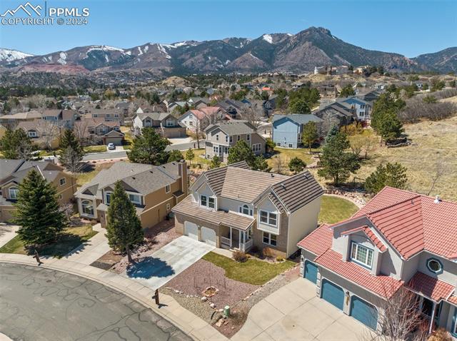 8450 Edgemont Way