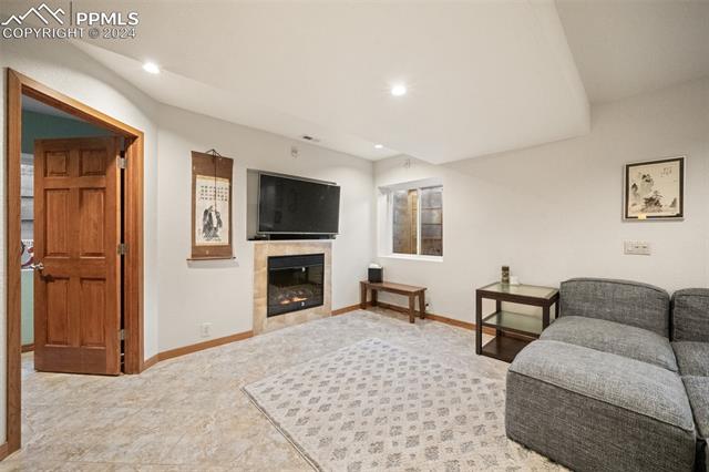 8450 Edgemont Way