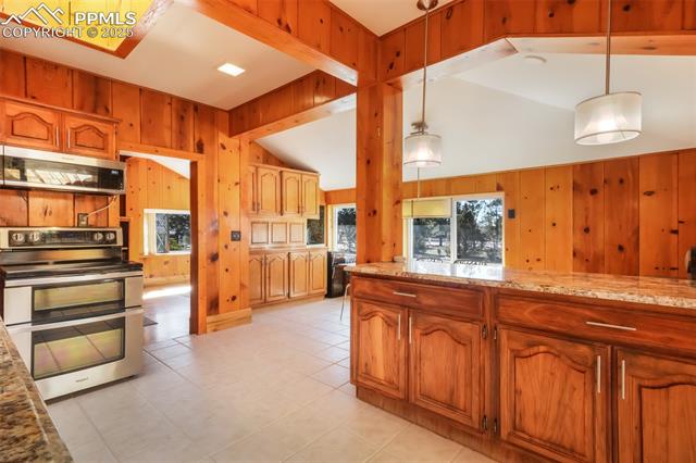 335 N Jefferson Street