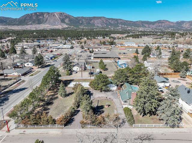 335 N Jefferson Street