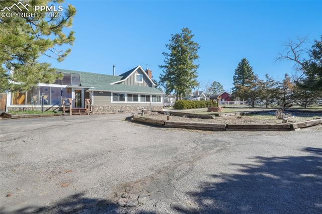 335 N Jefferson Street