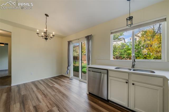 7334 Edgebrook Drive