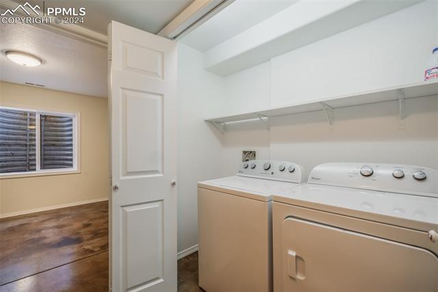 7334 Edgebrook Drive