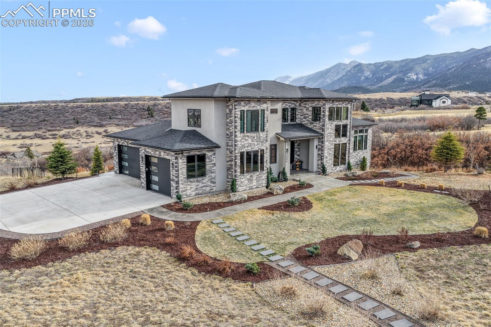 3655 Mesa Top Drive