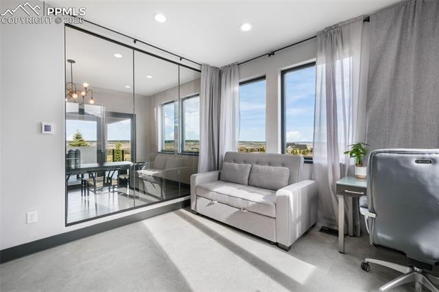 3655 Mesa Top Drive