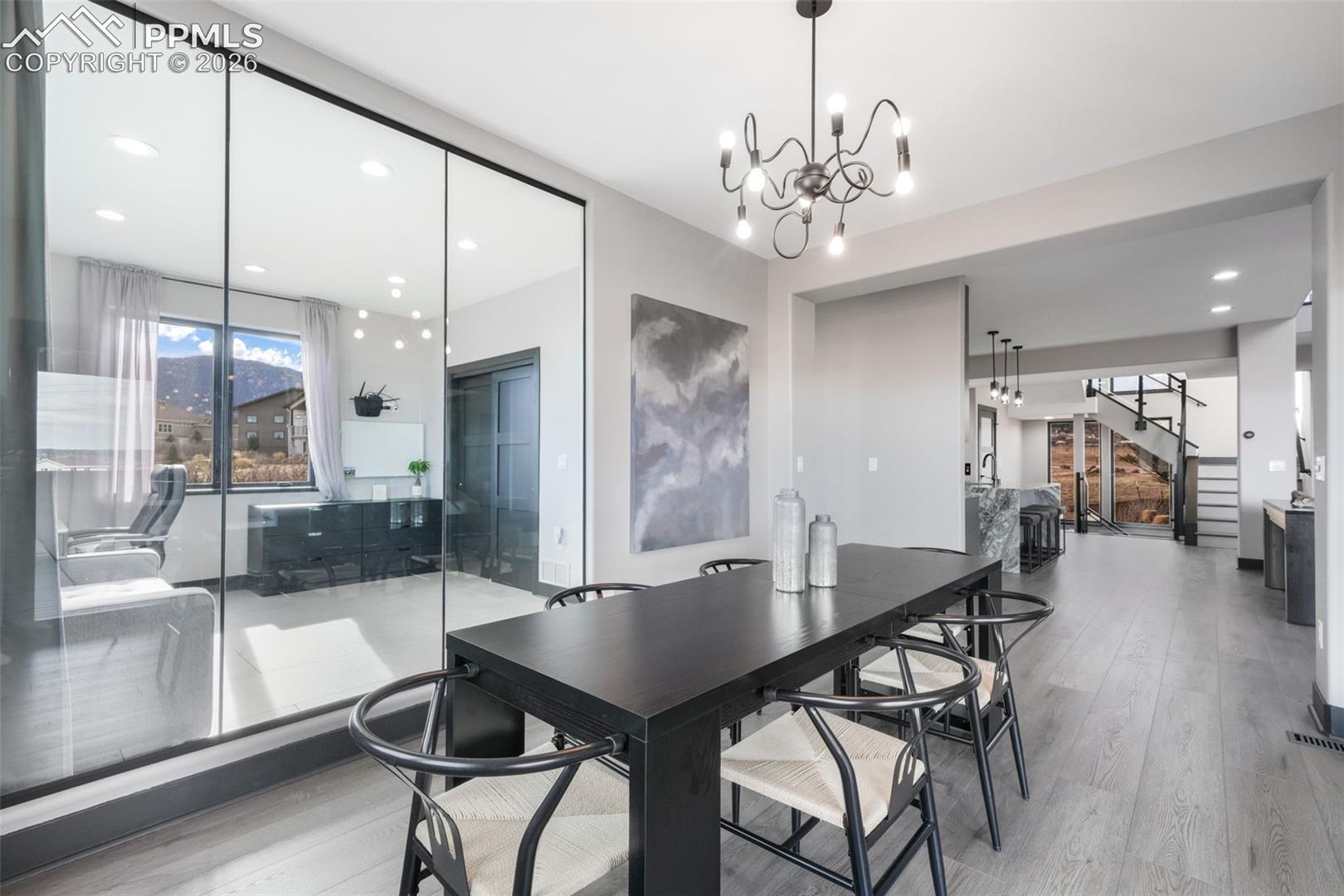 3655 Mesa Top Drive