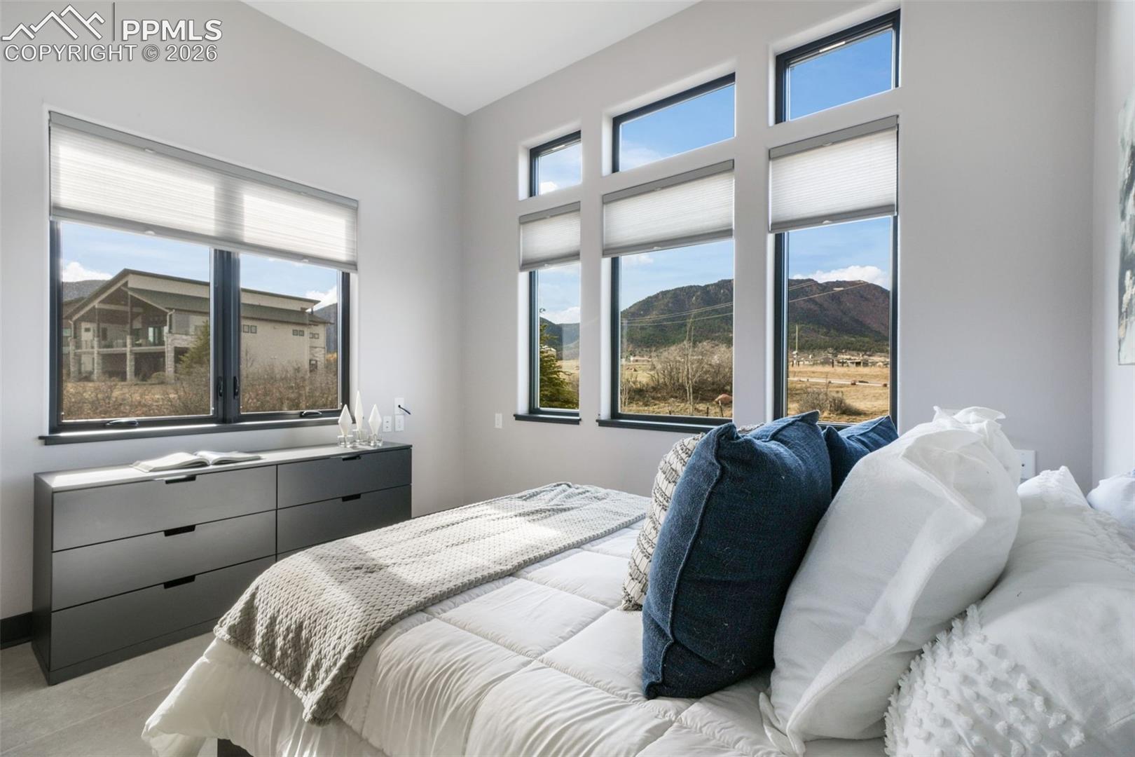 3655 Mesa Top Drive