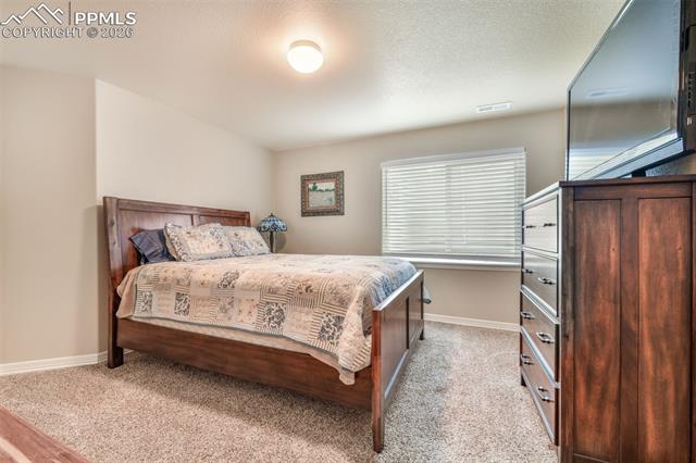 13867 Antelope Pass Place