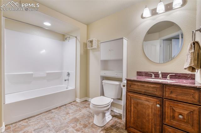 13867 Antelope Pass Place