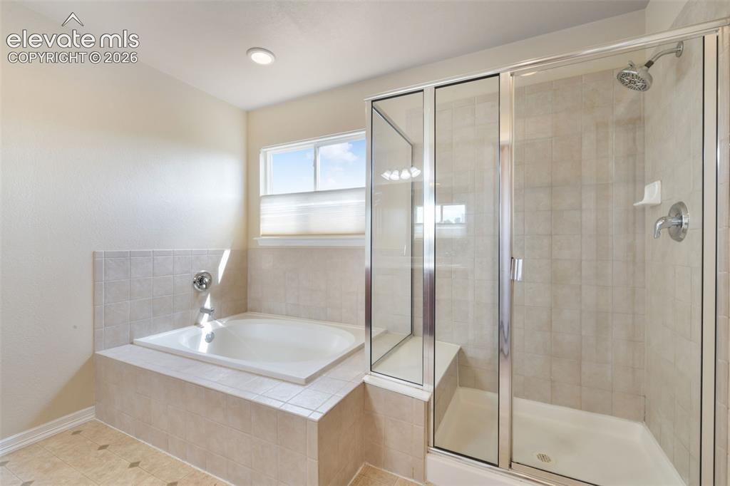 13867 Antelope Pass Place