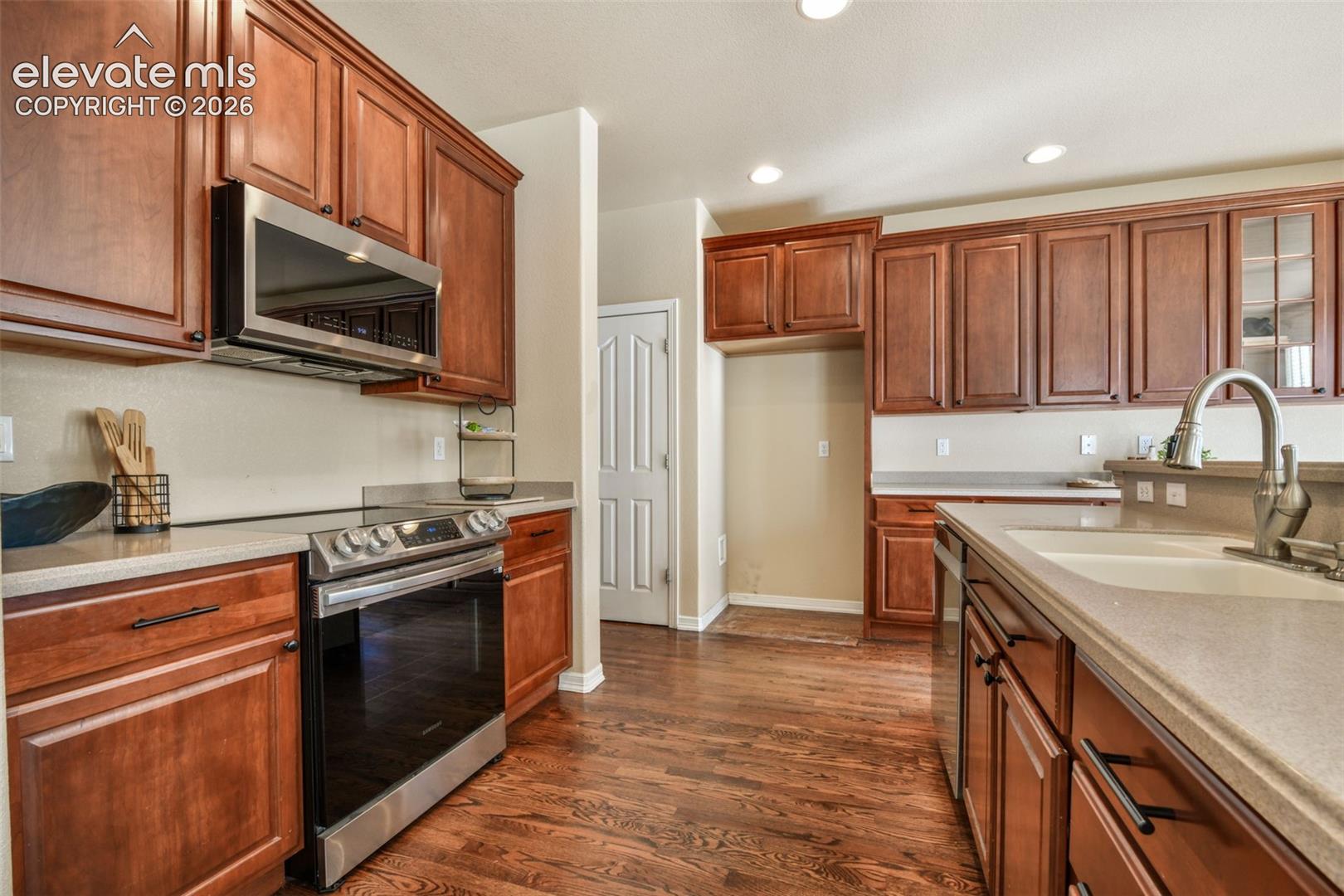 13867 Antelope Pass Place