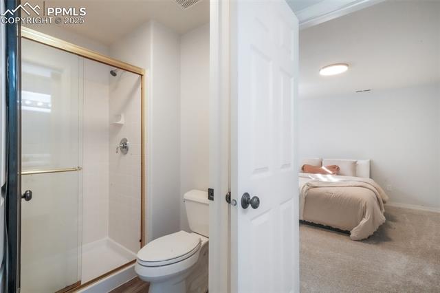 3215 Hollycrest Drive