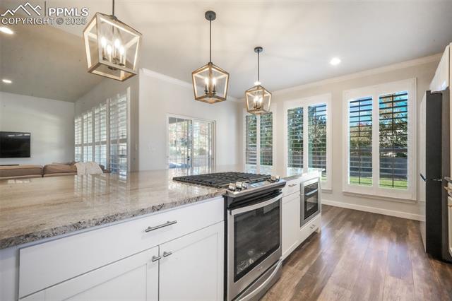 3215 Hollycrest Drive