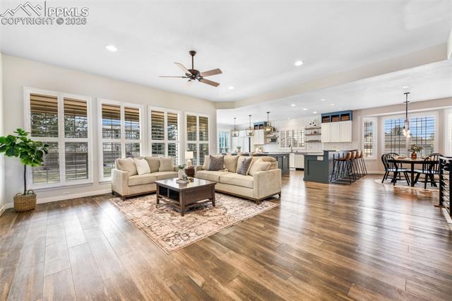 3215 Hollycrest Drive