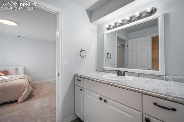 3215 Hollycrest Drive