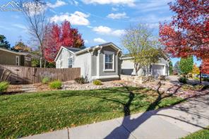 3215 Hollycrest Drive