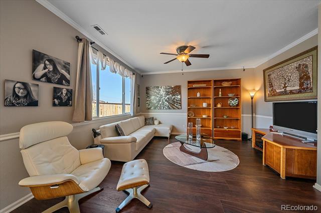 1489 N Monument Drive