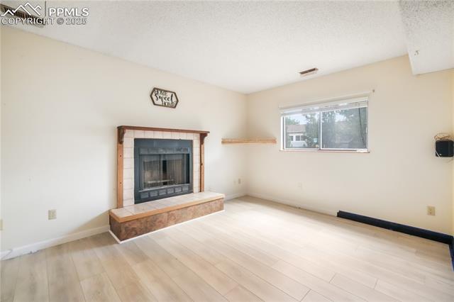 908 N Candlestar Loop