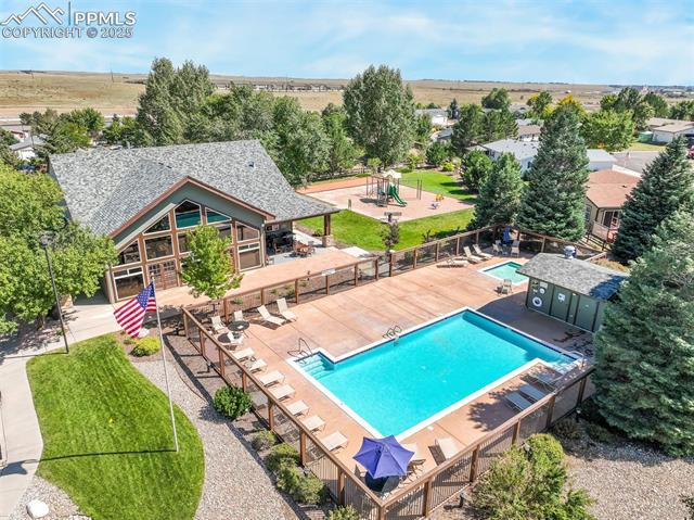 4163 Gray Fox Heights