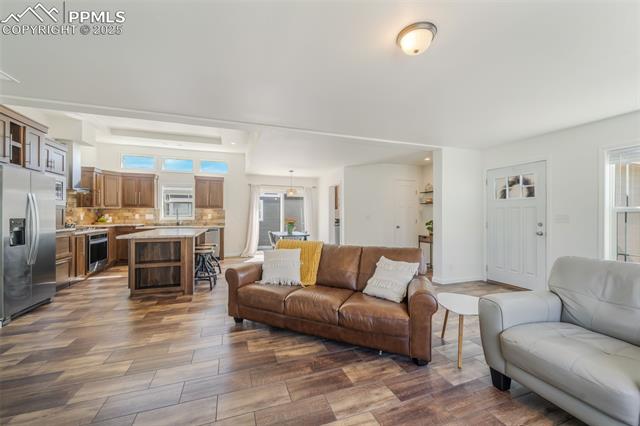 4163 Gray Fox Heights