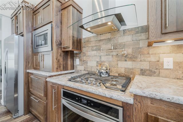 4163 Gray Fox Heights