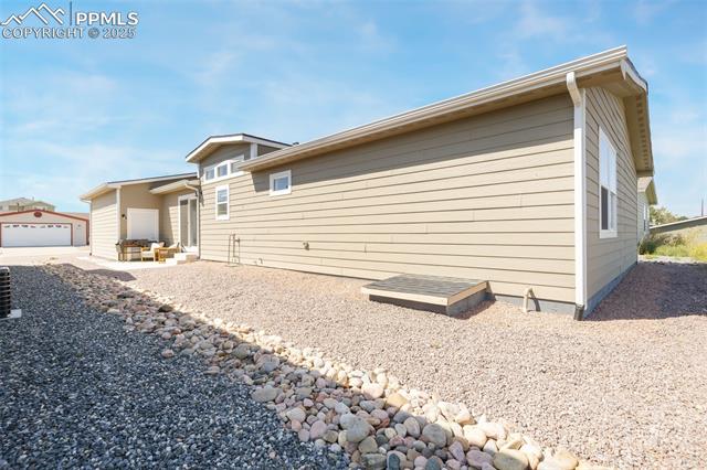 4163 Gray Fox Heights