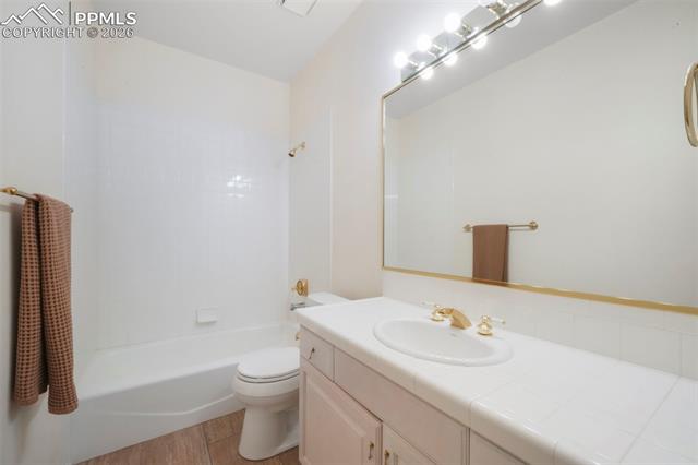 275 Tam O Shanter Way