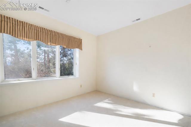 275 Tam O Shanter Way