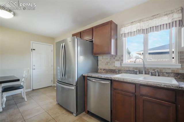 122 Widefield Boulevard