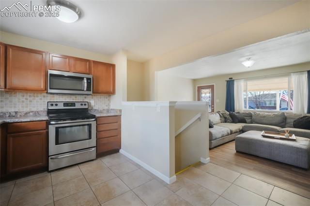 122 Widefield Boulevard