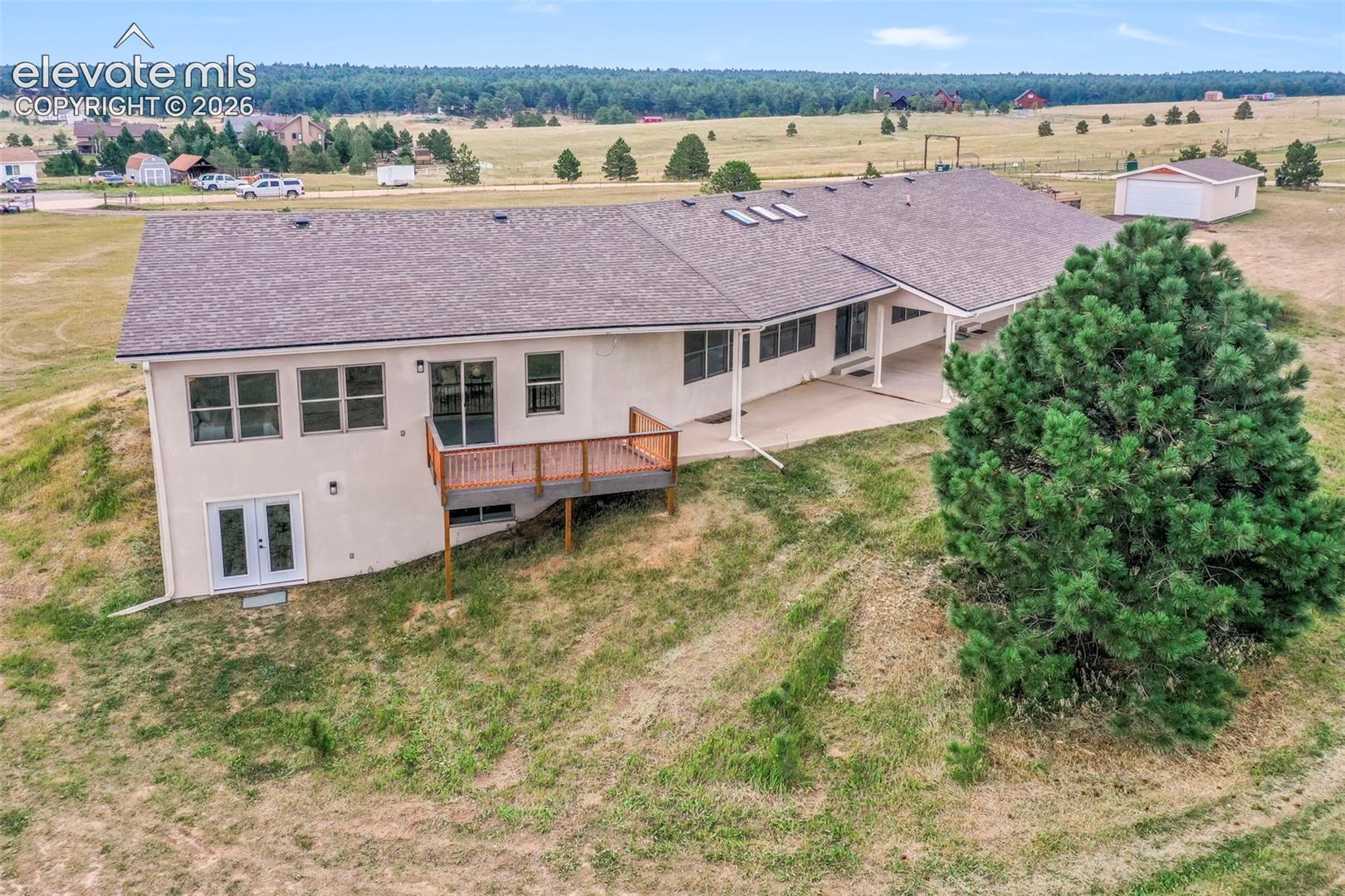 18050 Quarterhorse Lane