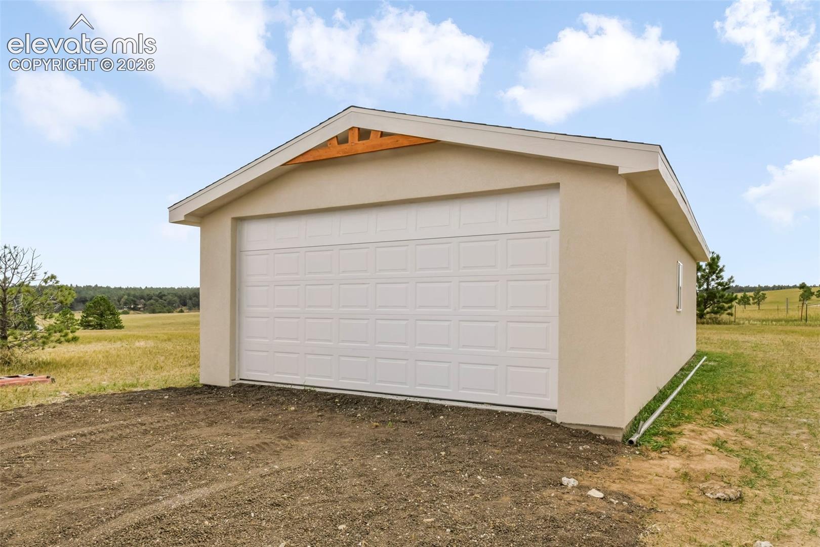 18050 Quarterhorse Lane