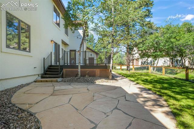 2880 Lake Meadow Drive