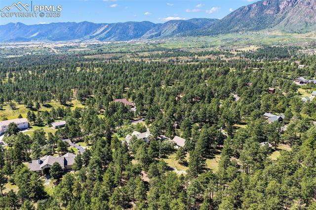 2880 Lake Meadow Drive