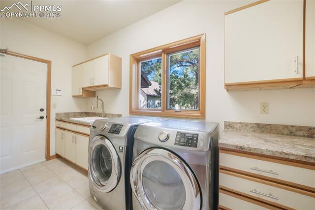 2880 Lake Meadow Drive