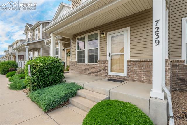 7239 Countryside Grove