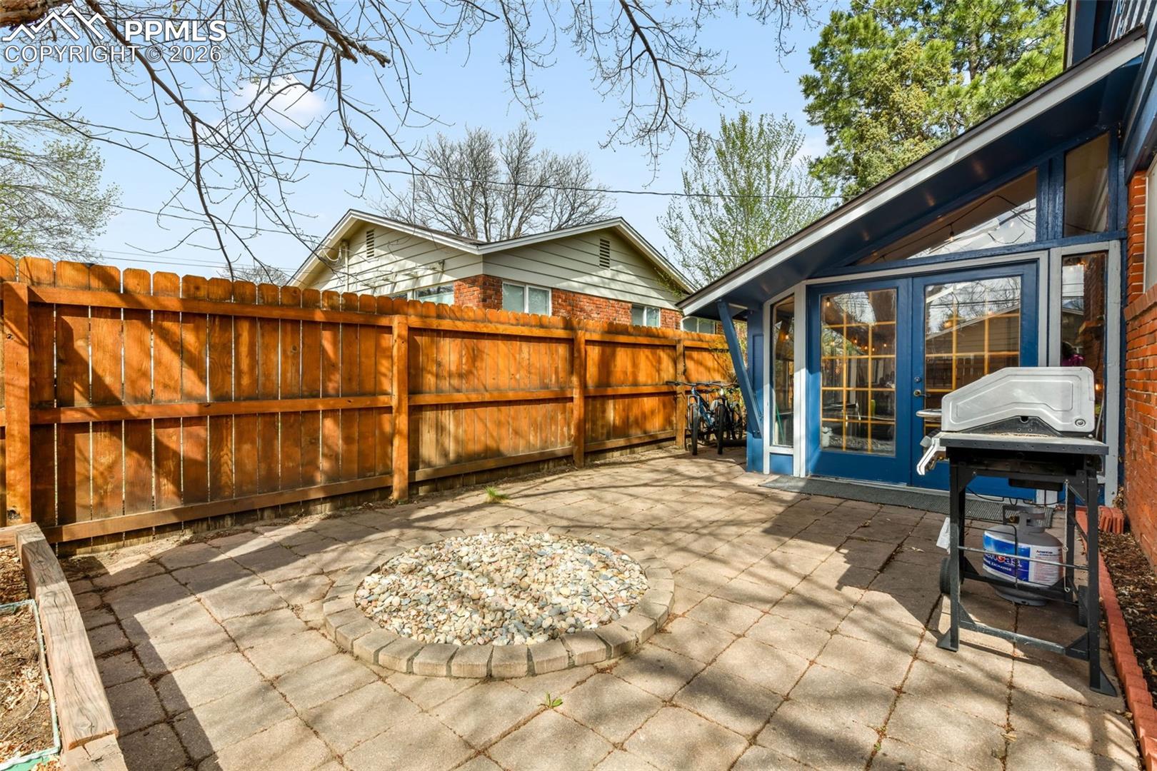 1802 Yuma Street