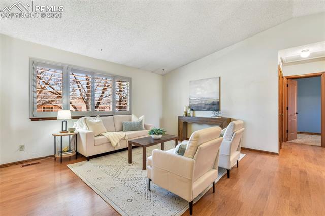 463 N Washington Street