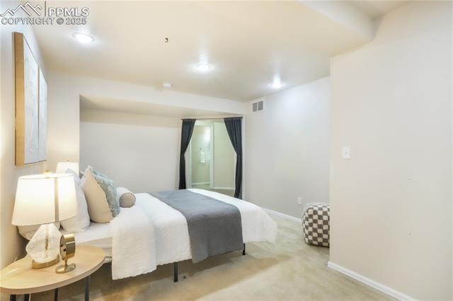 6985 Los Reyes Circle