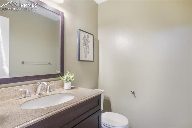 6985 Los Reyes Circle