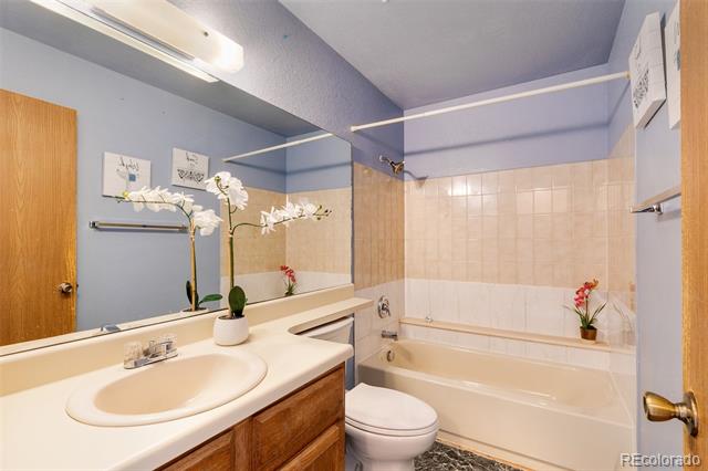 1243 Firefly Circle