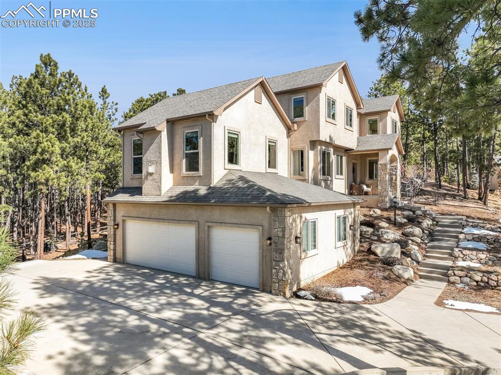 1132 Longspur Lane