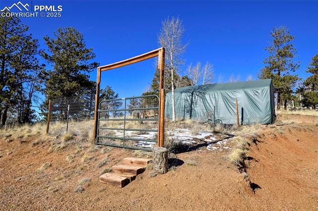 28 E Nevada Circle
