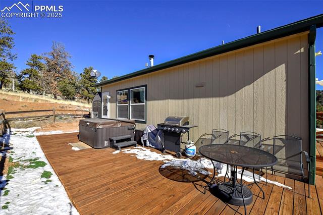 28 E Nevada Circle