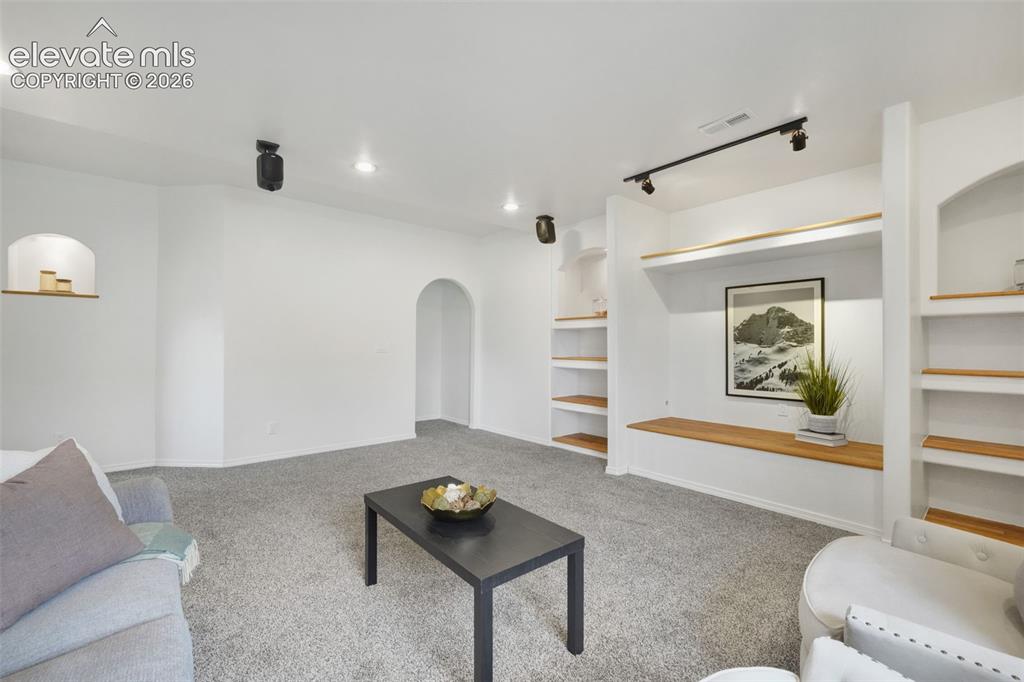 3555 Range View Road