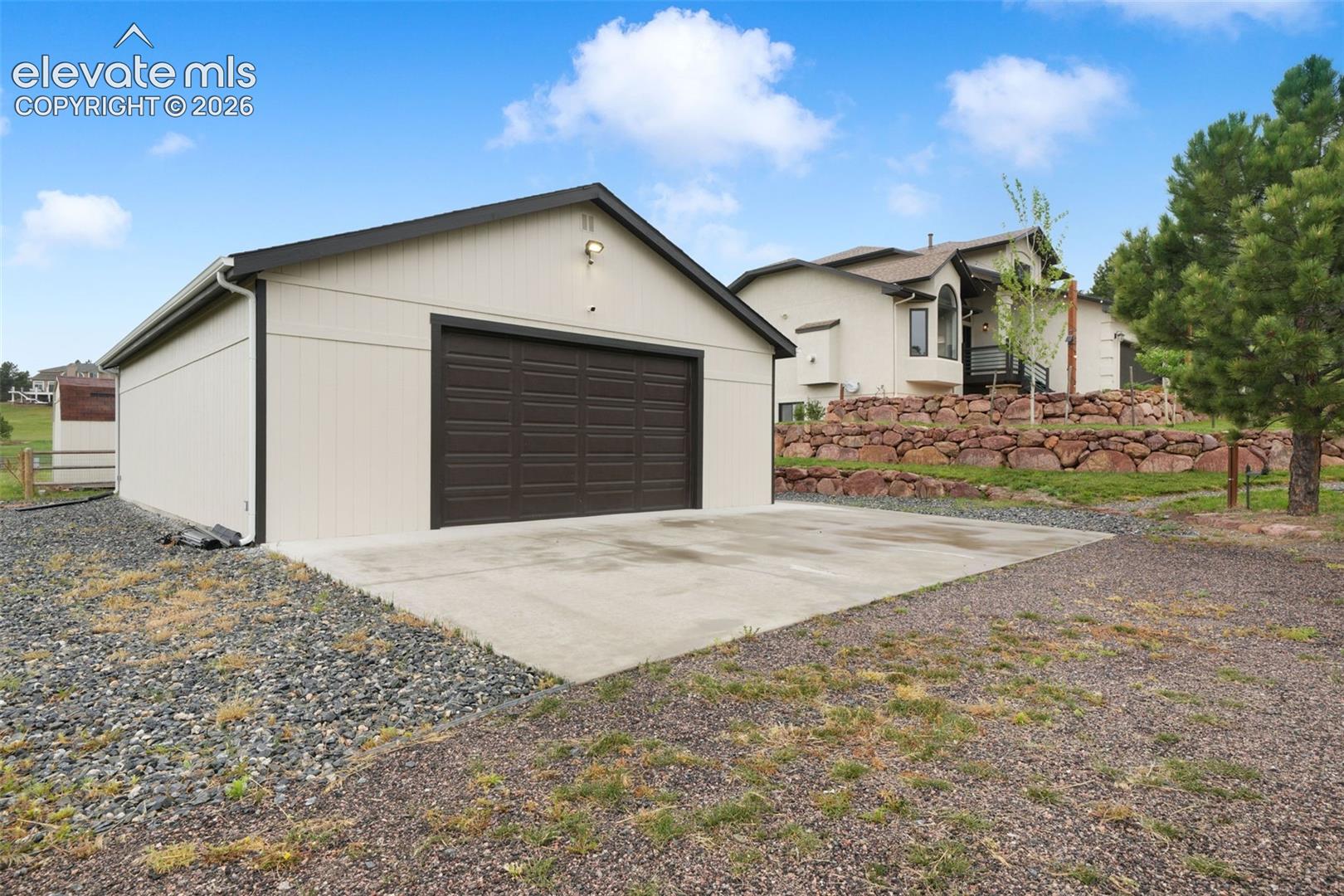 3555 Range View Road