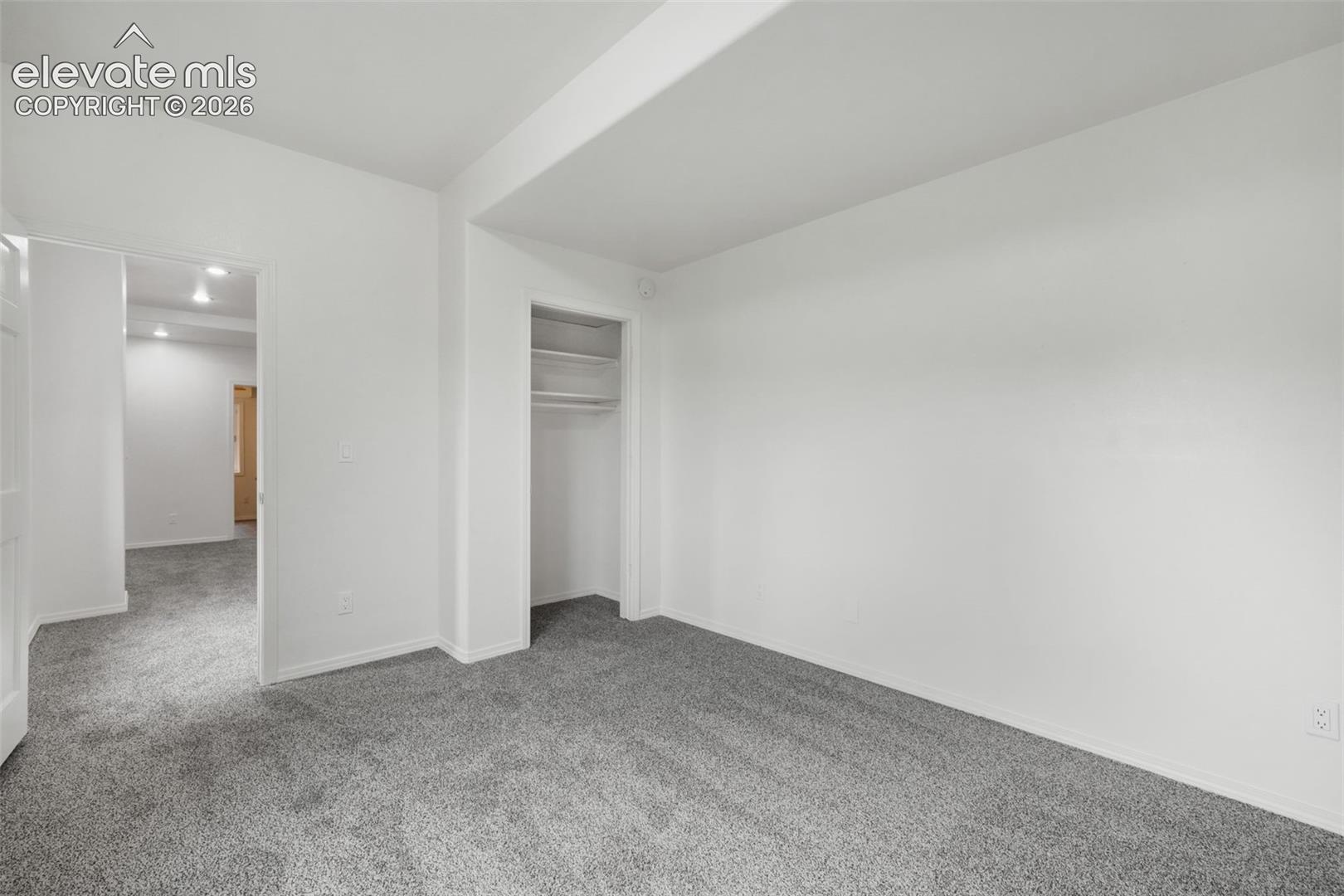 3555 Range View Road