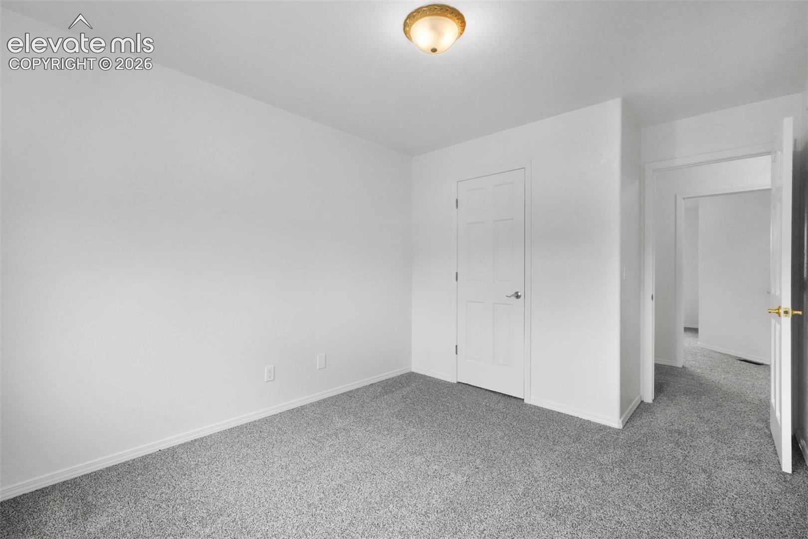 3555 Range View Road