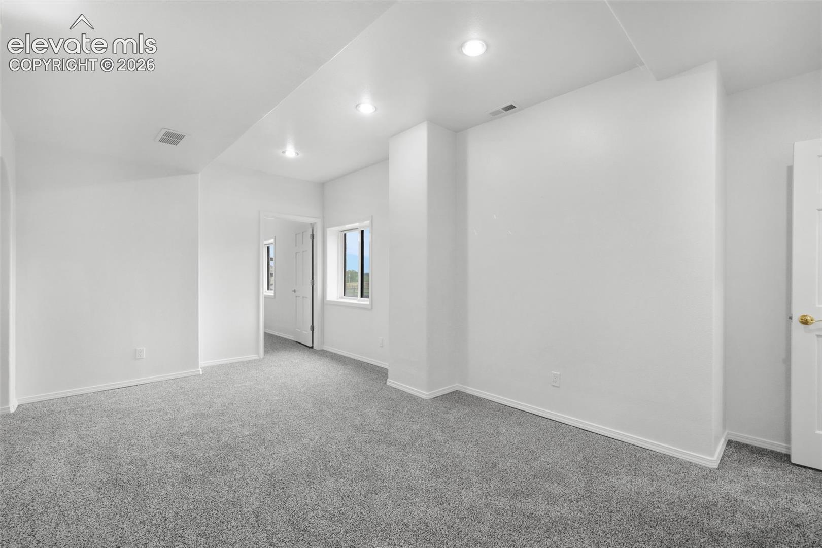 3555 Range View Road