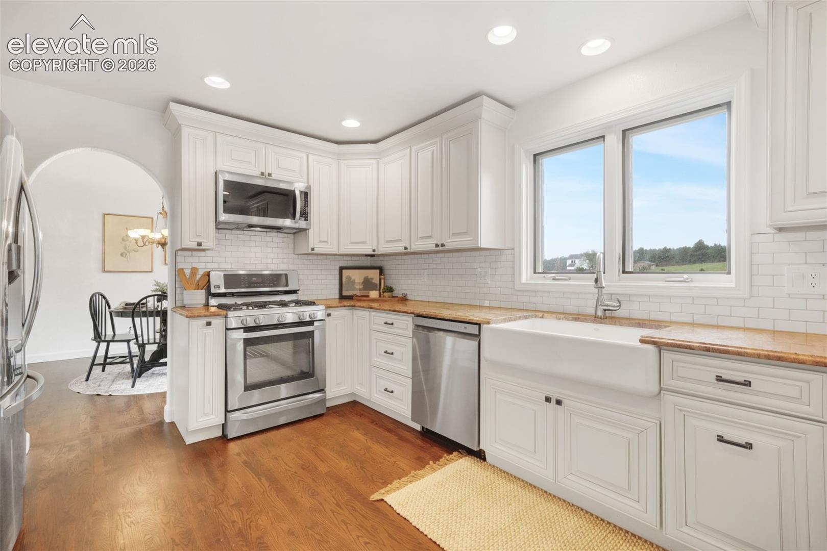 3555 Range View Road